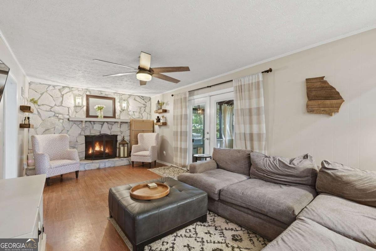 451 Little John Drive Lilburn - Photo 9