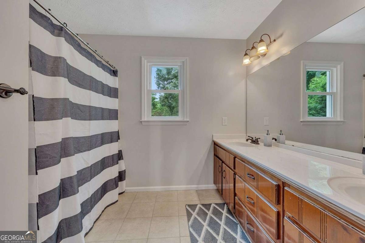 807 Emerald Falls Woodstock - Photo 32
