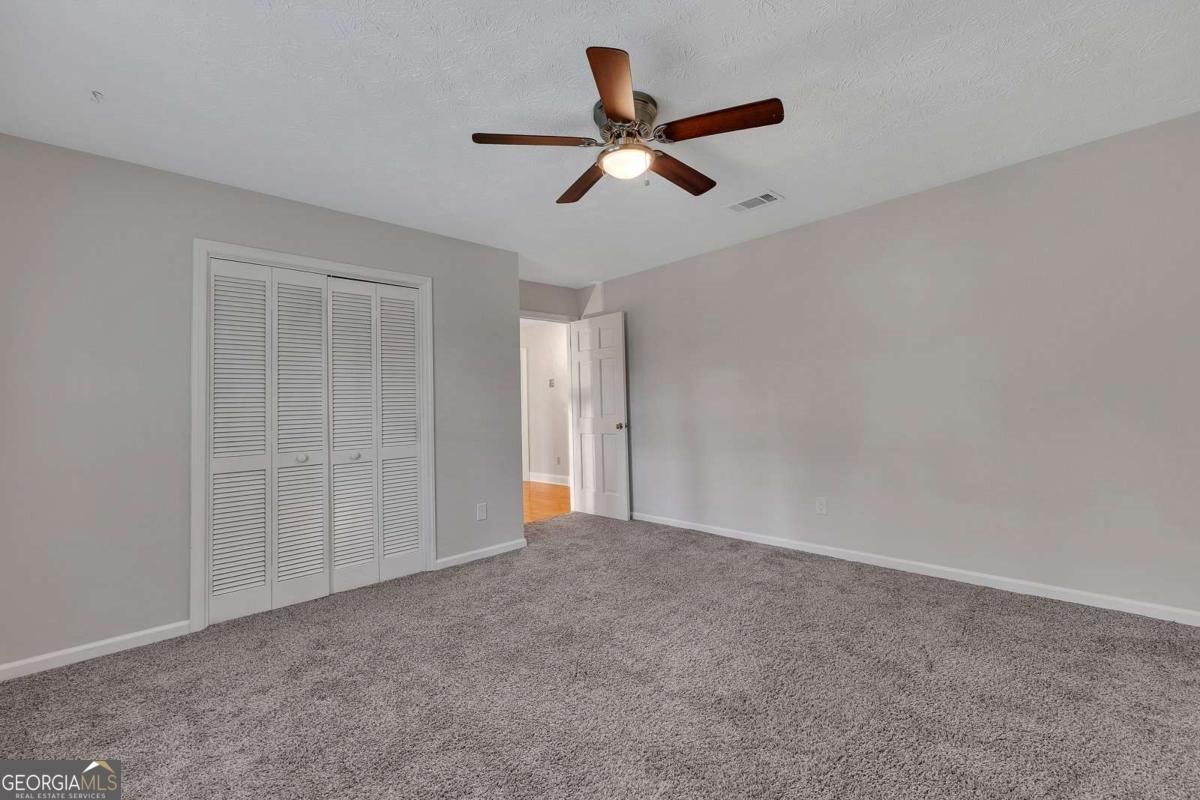 807 Emerald Falls Woodstock - Photo 37