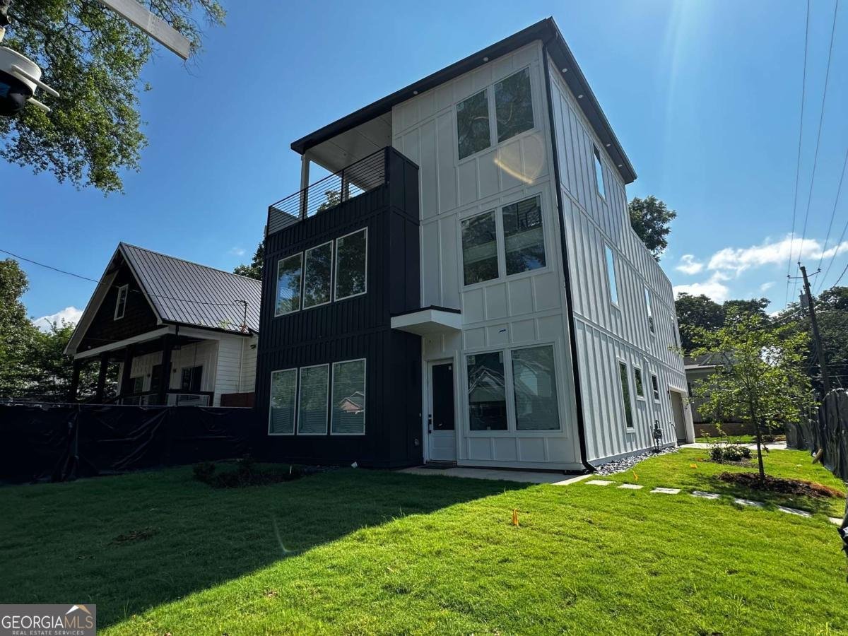 1064 Mcdaniel Street Atlanta - main photo