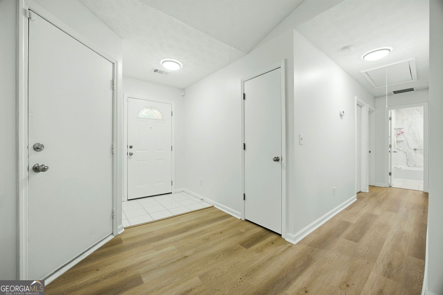 10855 Mortons Circle Johns Creek - Photo 11