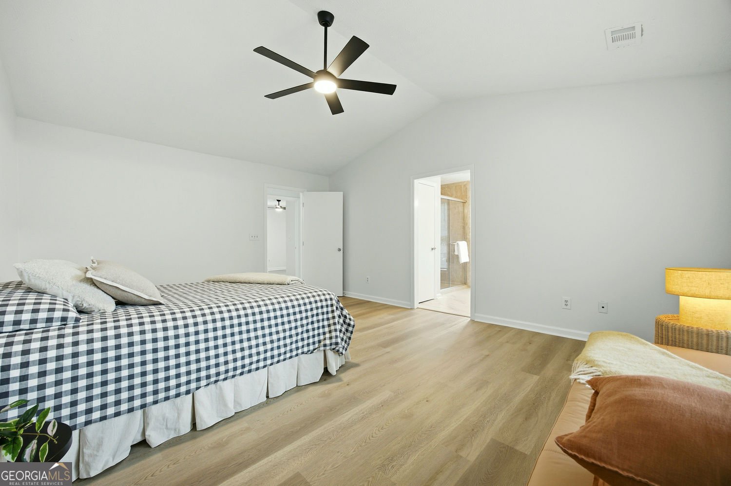 10855 Mortons Circle Johns Creek - Photo 6