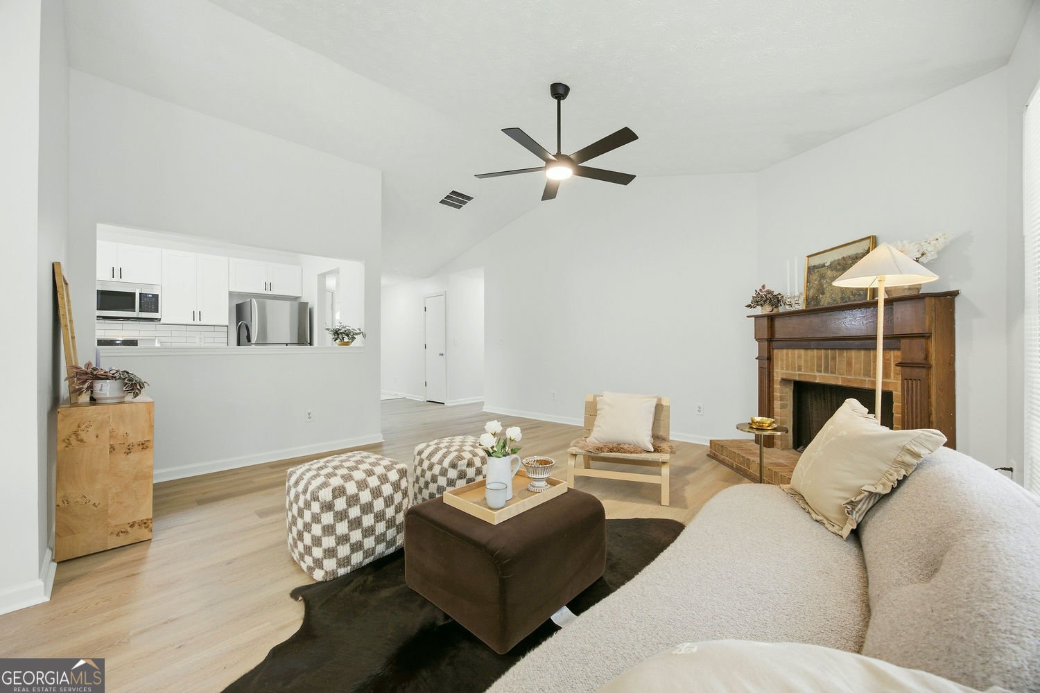 10855 Mortons Circle Johns Creek - Photo 9