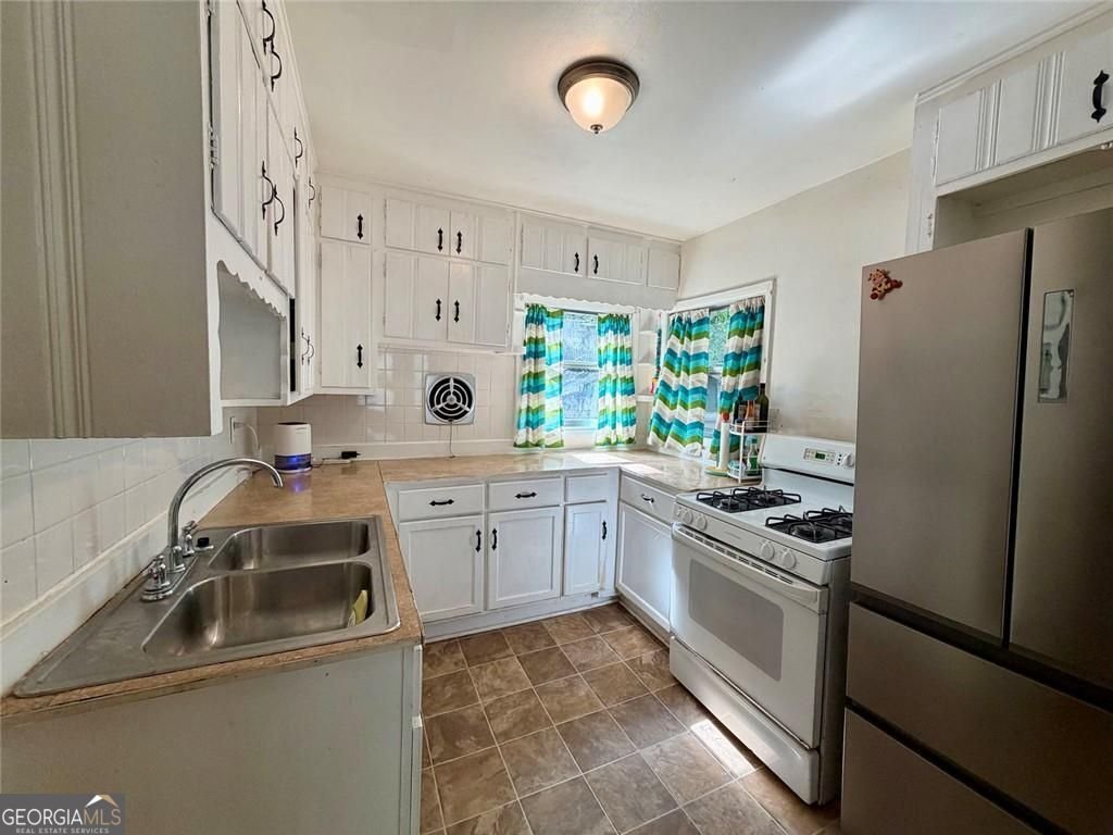 2246 Rhinehill Road Atlanta - Photo 10