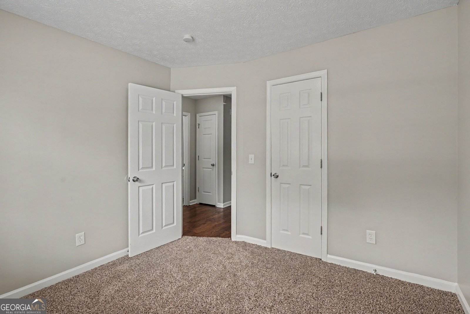 560 Country Woods Drive Covington - Photo 10