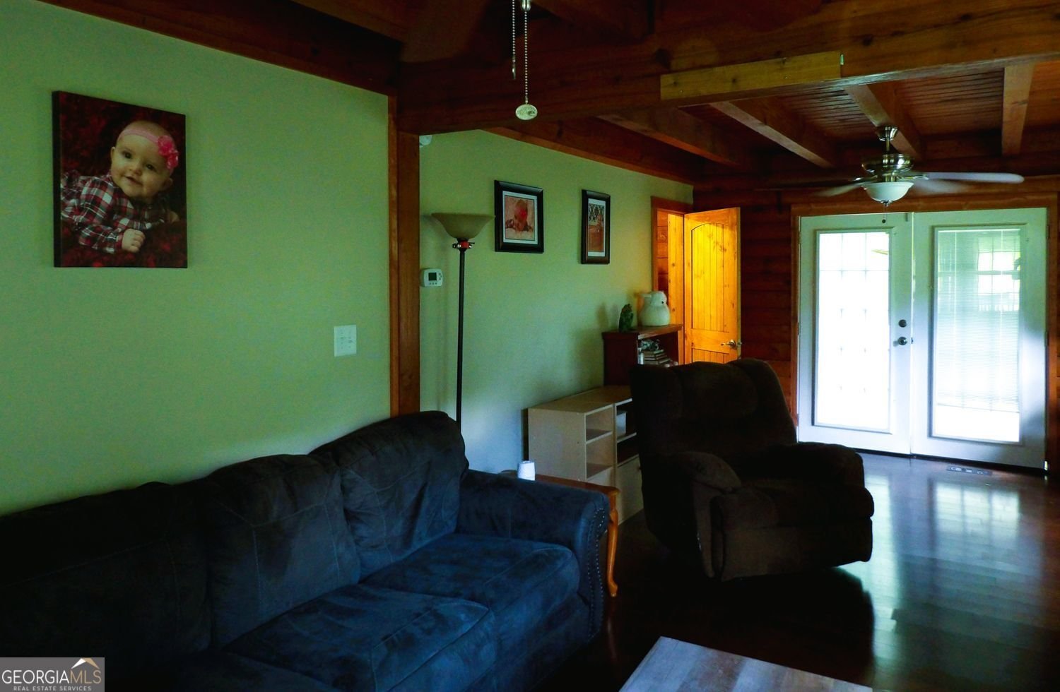 Photo 3