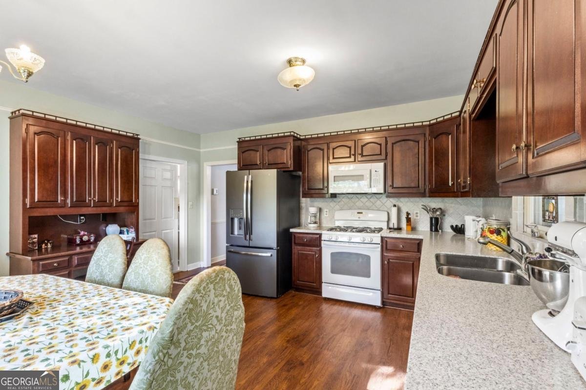 346 Greentree Parkway Macon - Photo 18