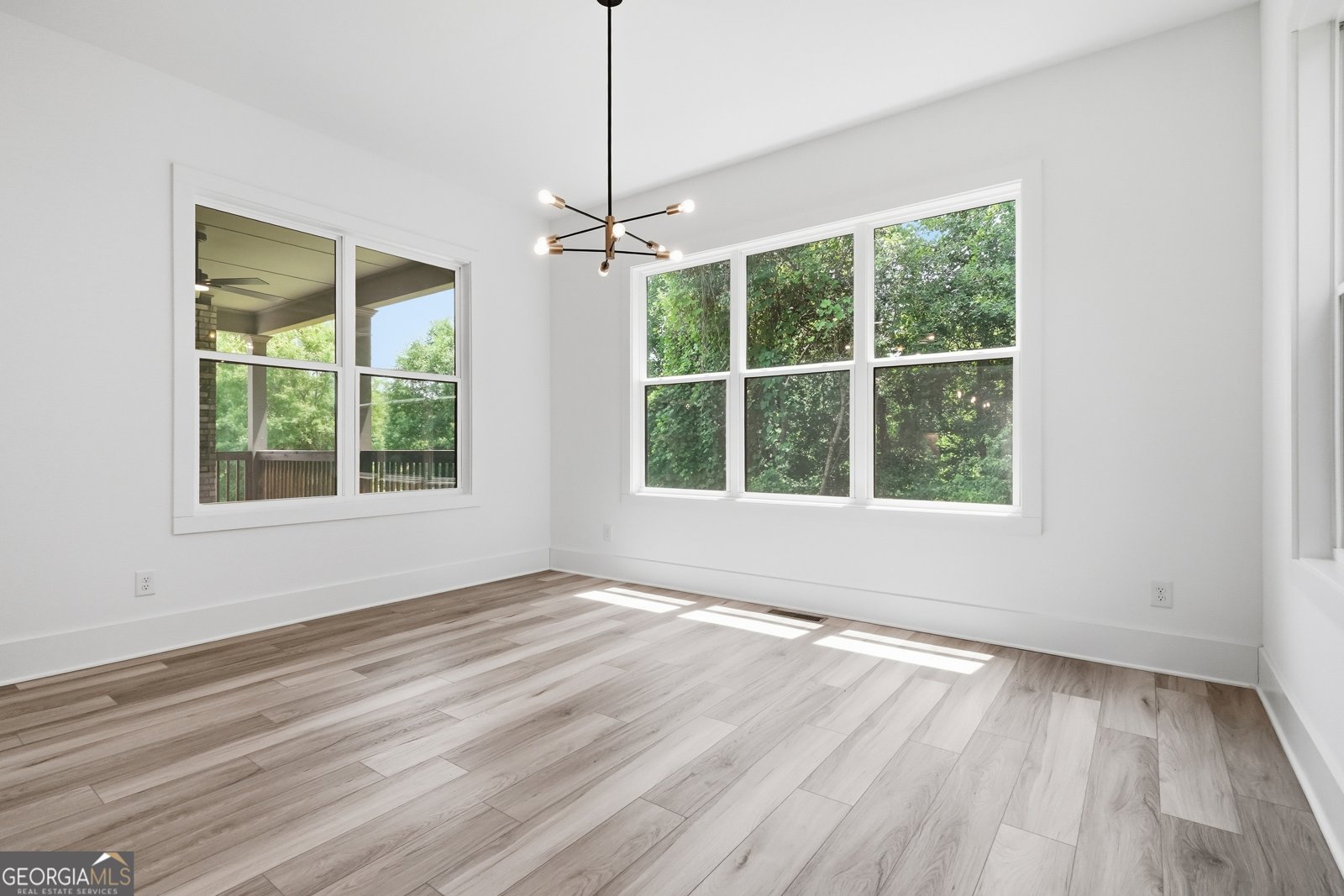5676 MEADOW VIEW Drive Jefferson - Photo 18