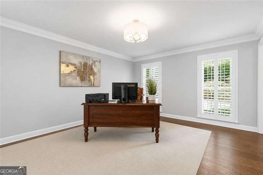 10145 Cresent Hill Lane Roswell - Photo 6