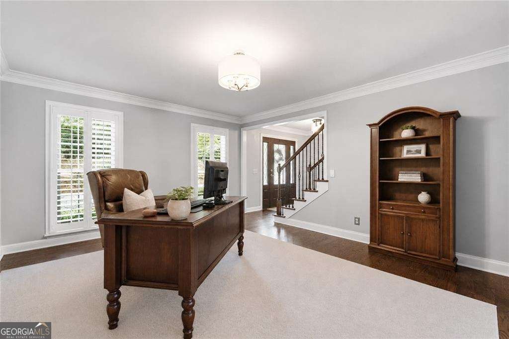 10145 Cresent Hill Lane Roswell - Photo 7