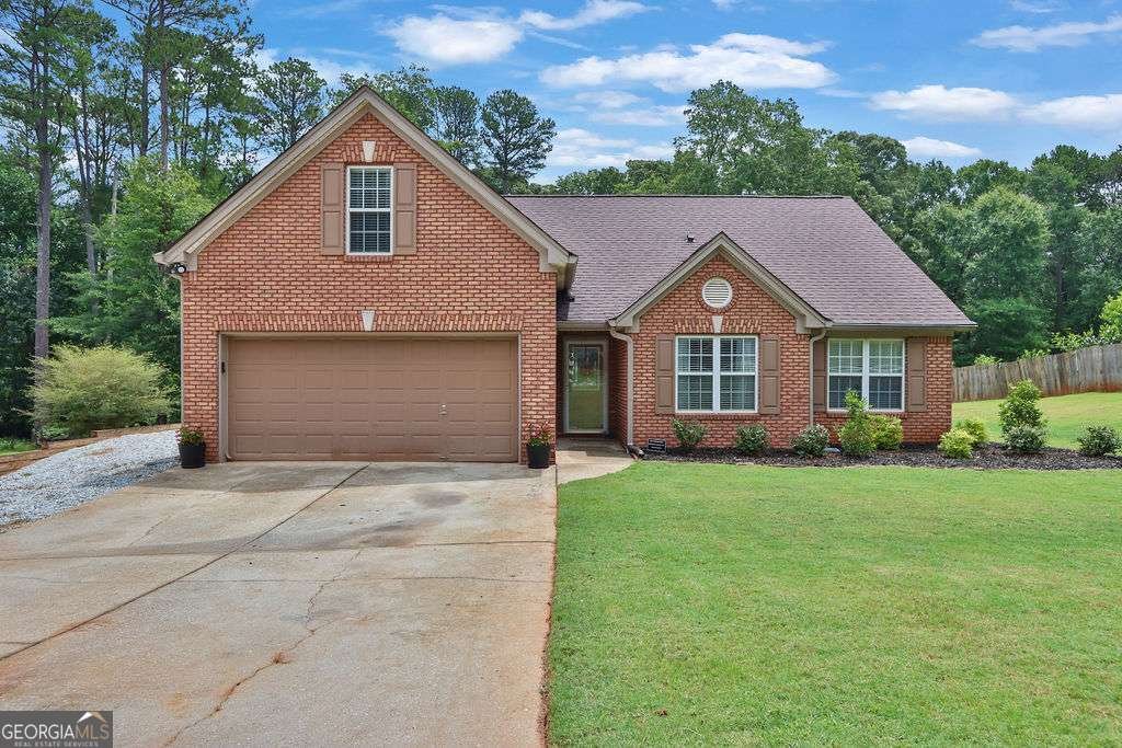 104 Jacob Drive Hoschton - main photo