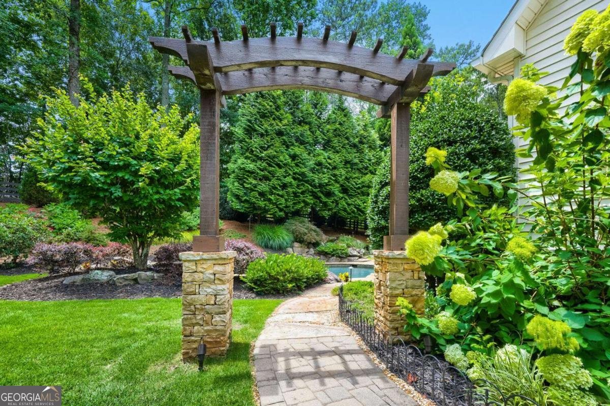 165 Northern Oaks Court Alpharetta - Photo 38