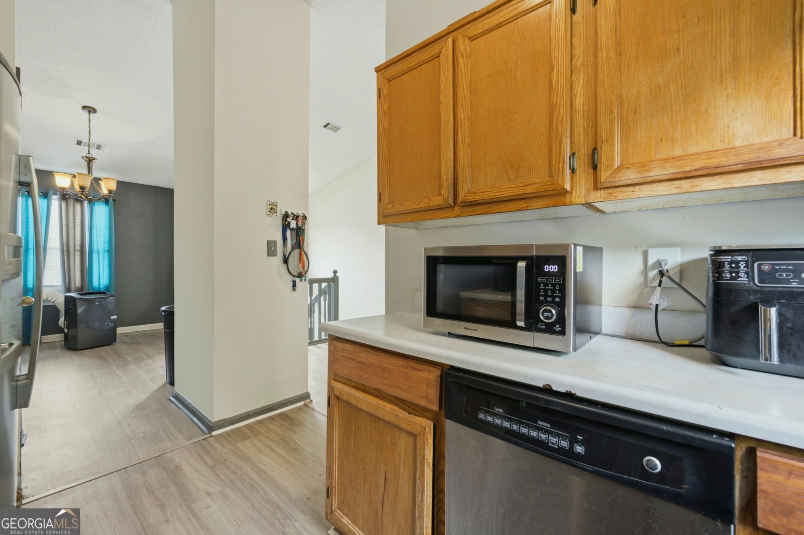 7106 Oakwood Circle Rex - Photo 10
