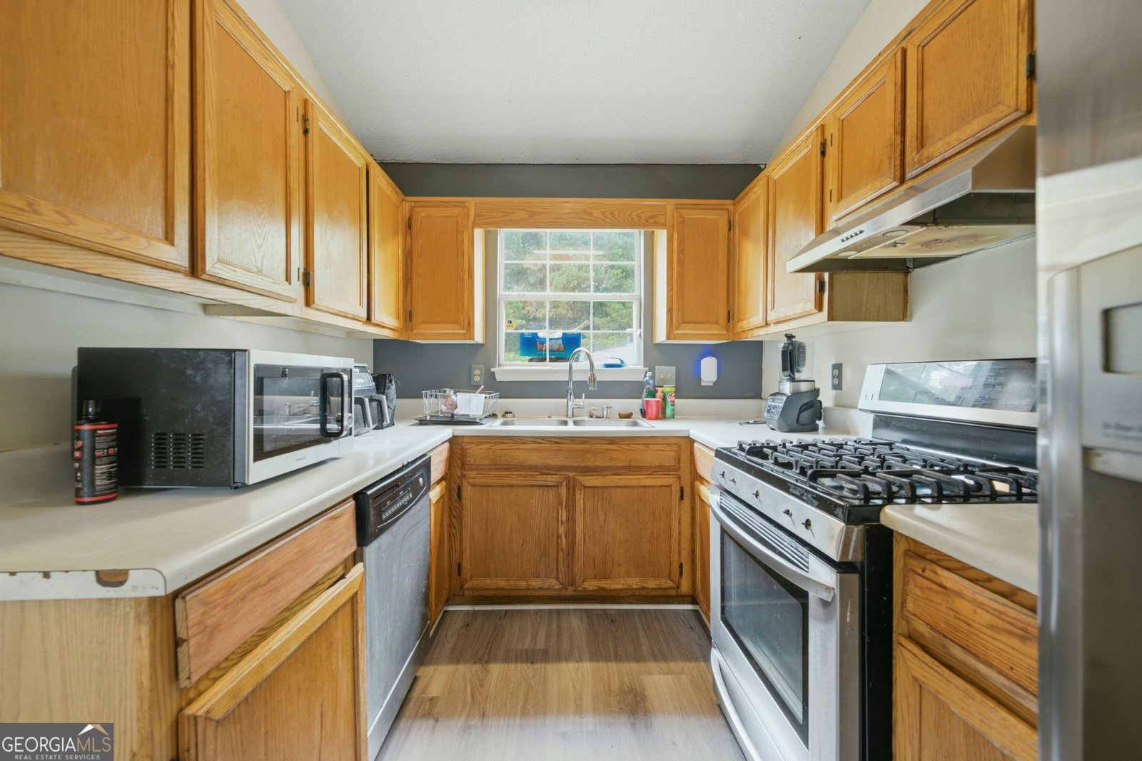 7106 Oakwood Circle Rex - Photo 7