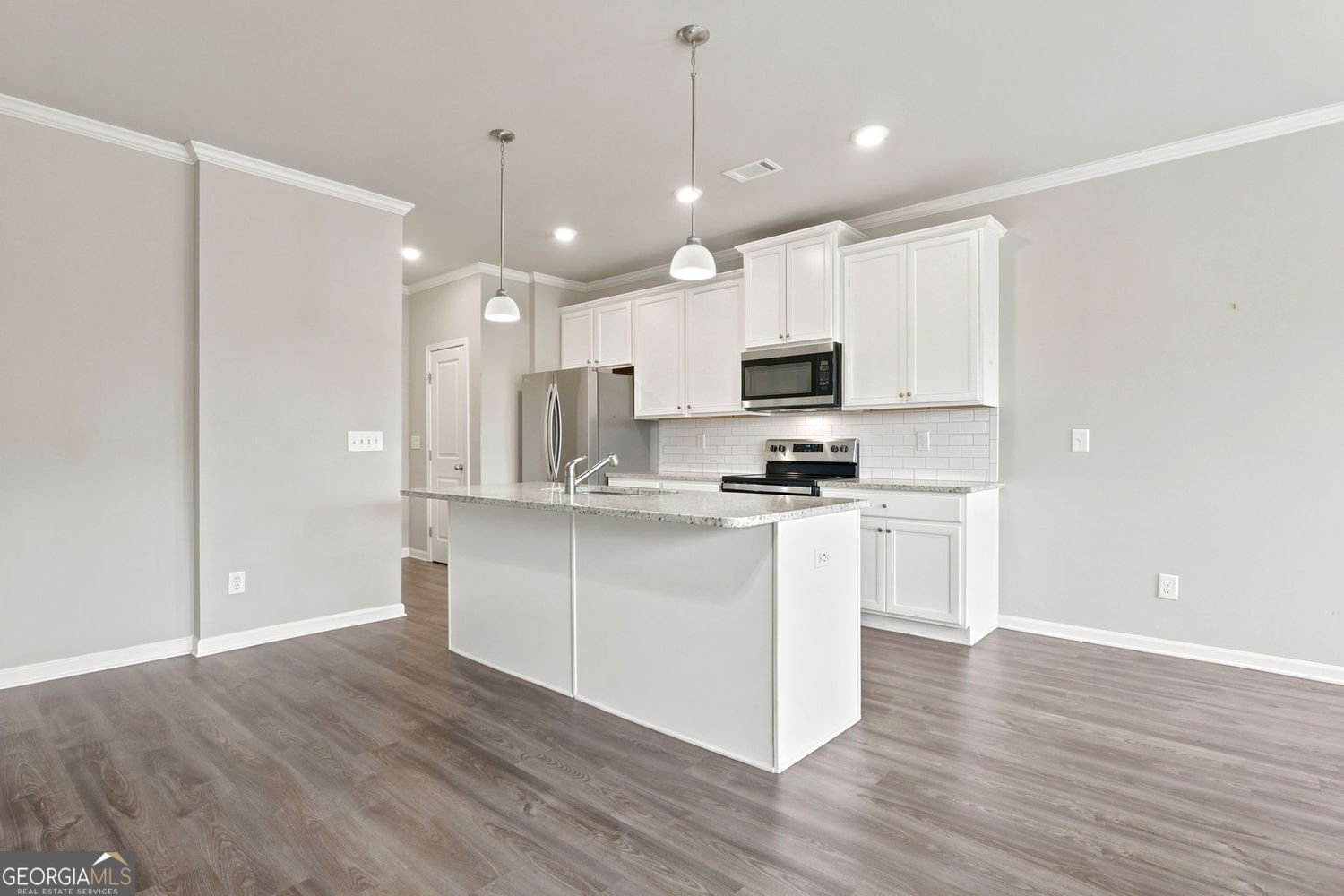 5052 Silver Fox Road Oakwood - Photo 12