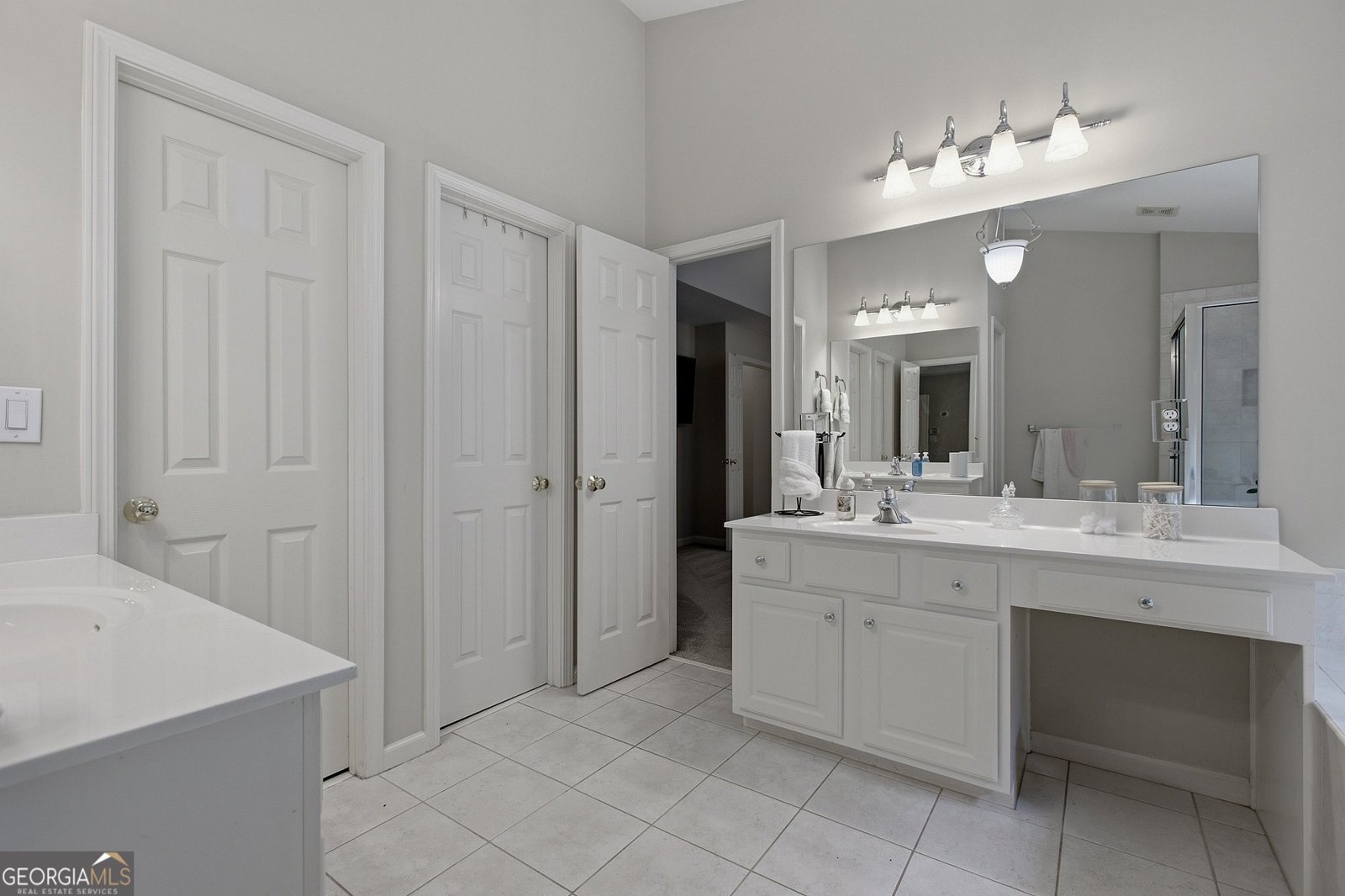 243 Chadwyck Lane Canton - Photo 36