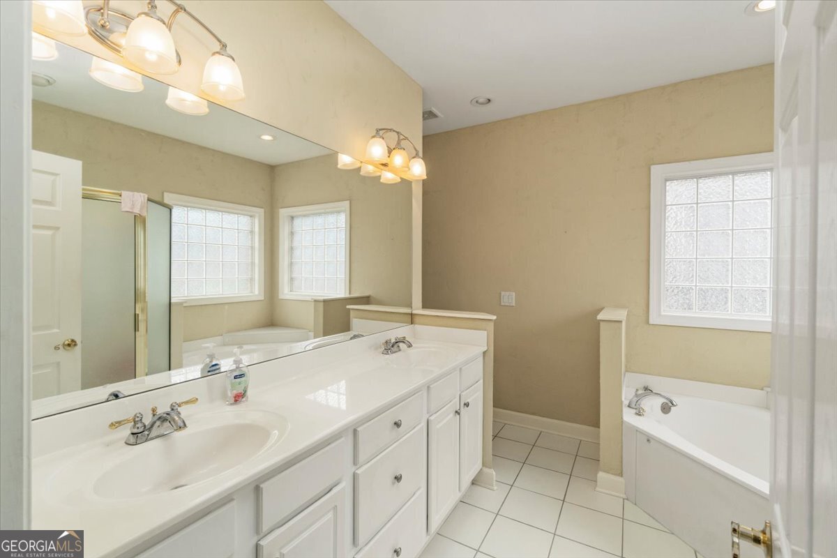 1910 Woodberry Run Drive Snellville - Photo 17