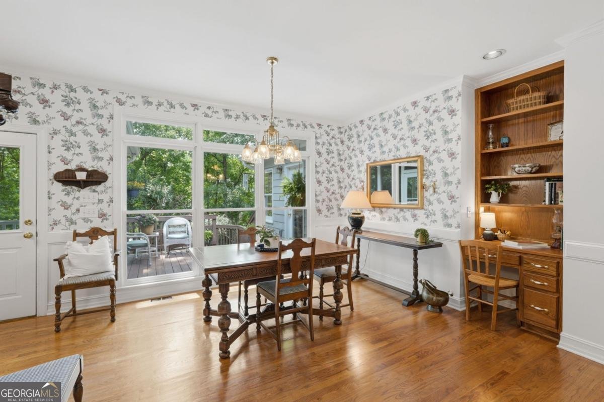 3925 Piper Glen Drive Buford - Photo 12