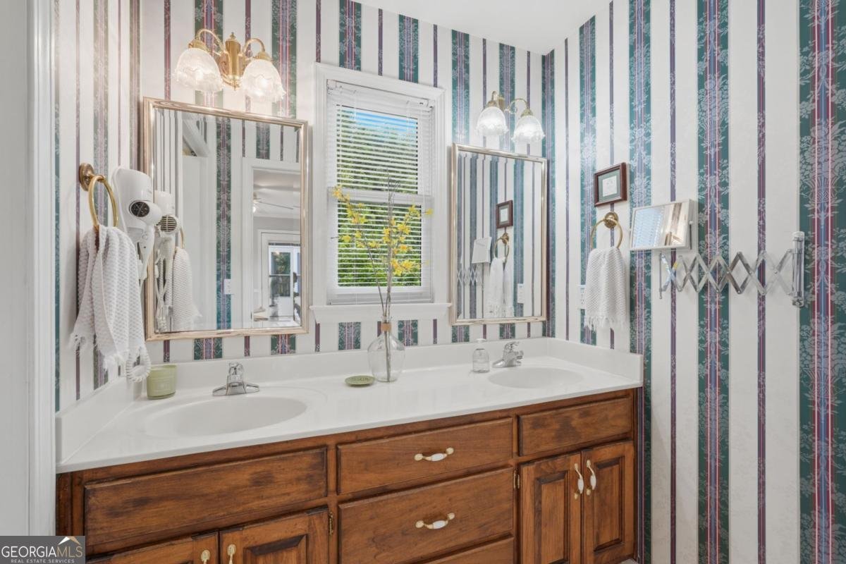 3925 Piper Glen Drive Buford - Photo 30