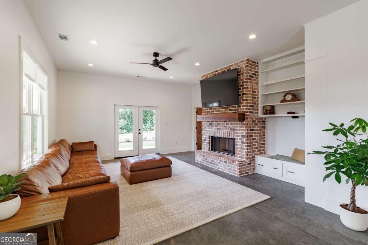 3612 Athens Highway Greensboro - Photo 9