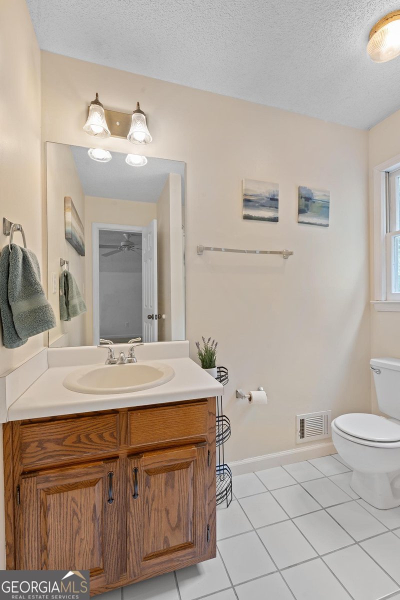 345 Lakefront Drive McDonough - Photo 35