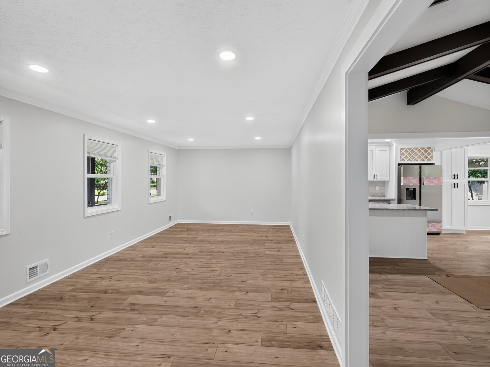 764 Trailwood Drive Riverdale - Photo 9
