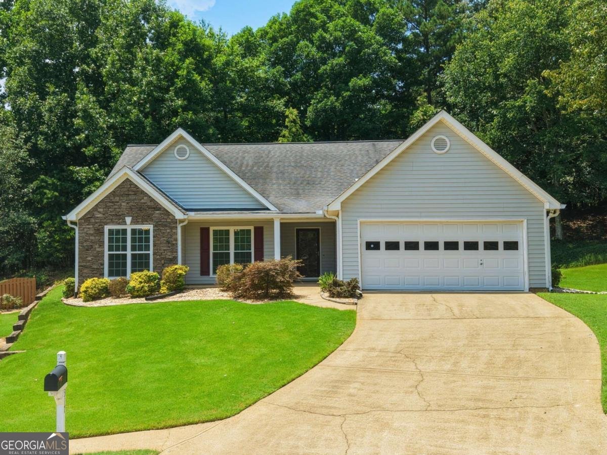317 Hemington Way Sugar Hill - main photo