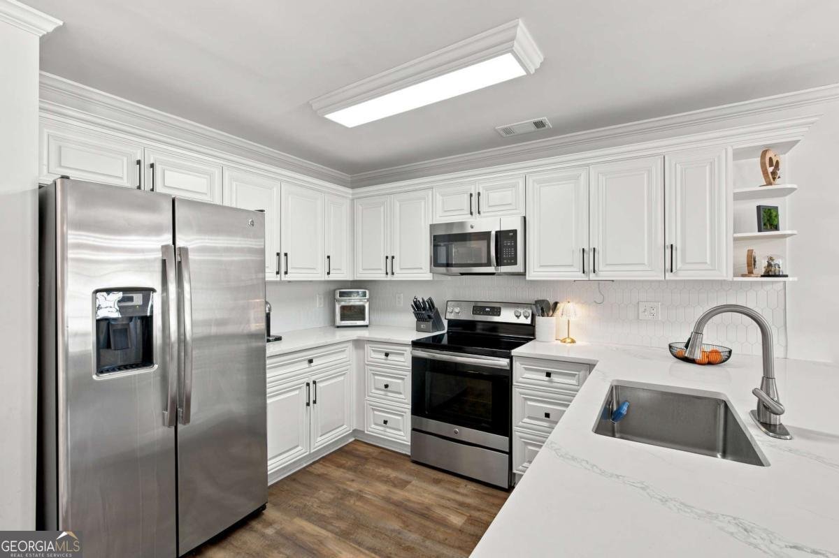 728 Skyview Drive Marietta - Photo 14