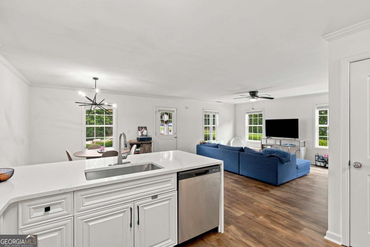 728 Skyview Drive Marietta - Photo 16
