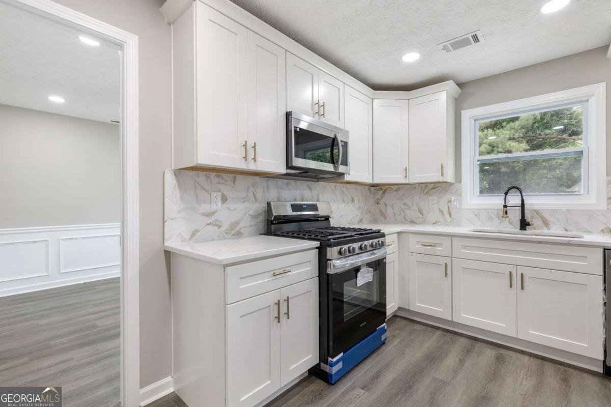 140 Winncastle Drive Lawrenceville - Photo 8
