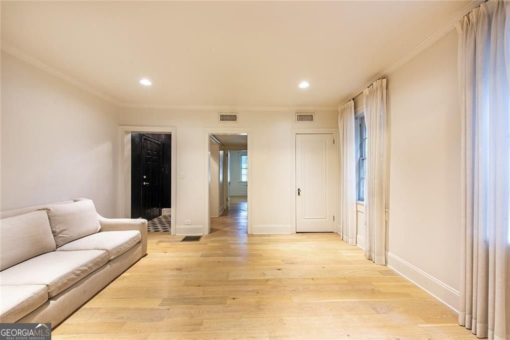 2222 Peachtree Road Atlanta - Photo 13