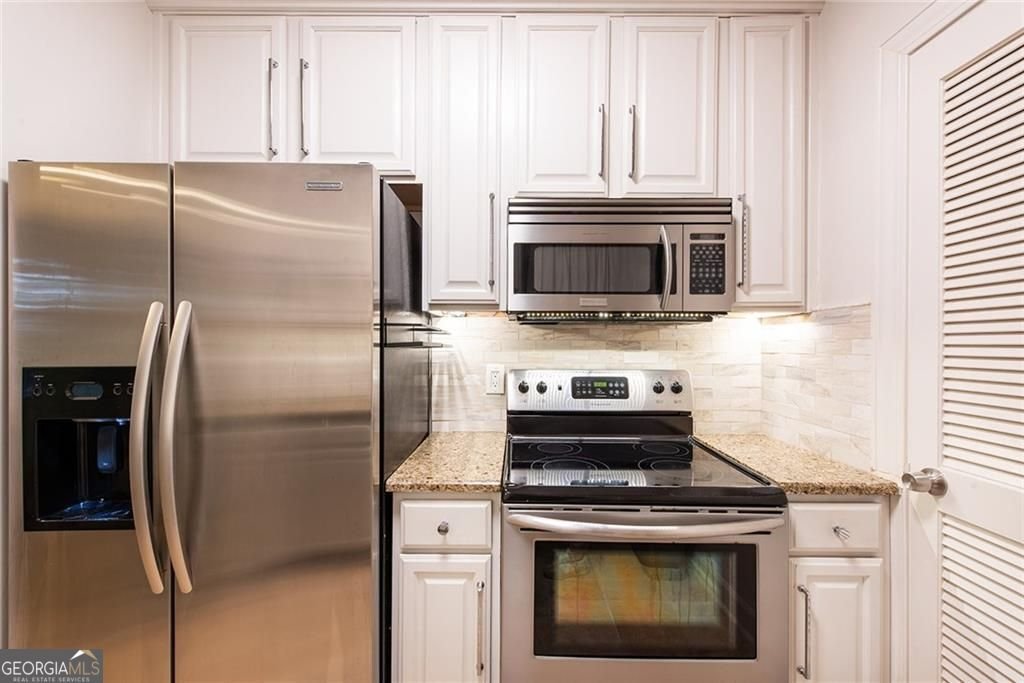 2222 Peachtree Road Atlanta - Photo 21