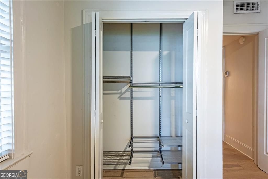 2222 Peachtree Road Atlanta - Photo 31