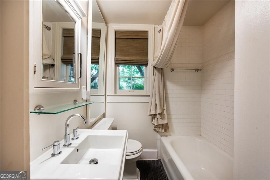 2222 Peachtree Road Atlanta - Photo 32