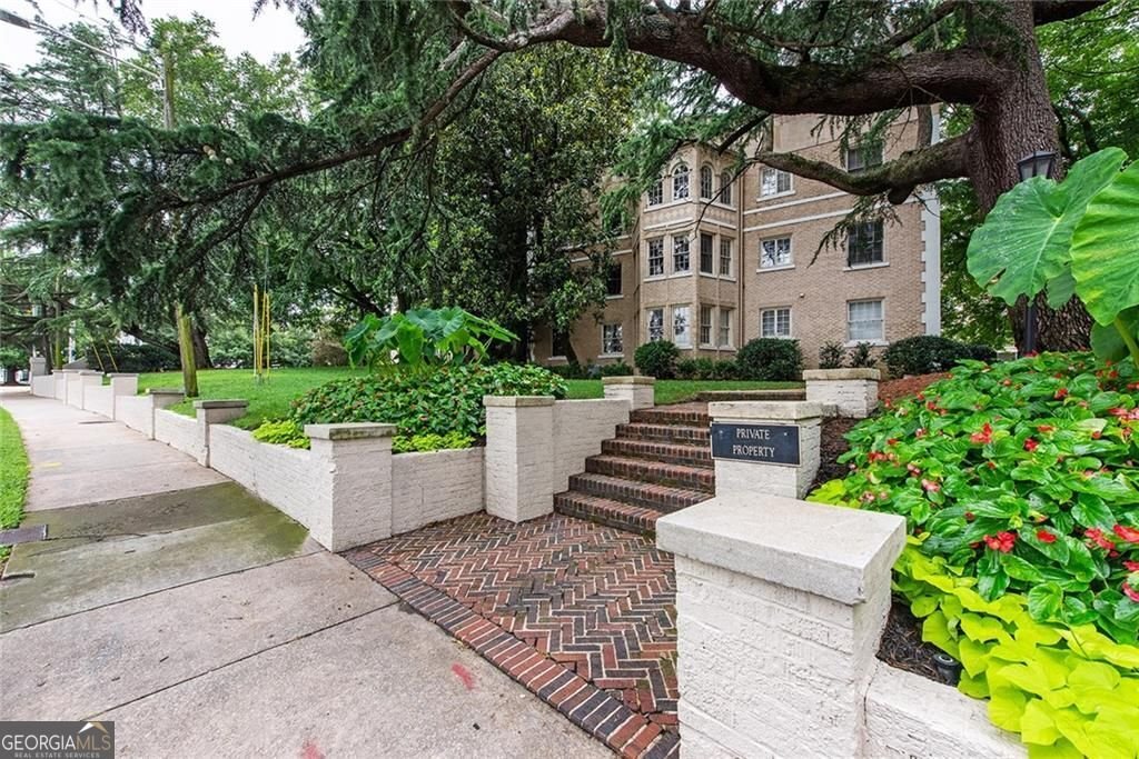 2222 Peachtree Road Atlanta - Photo 39