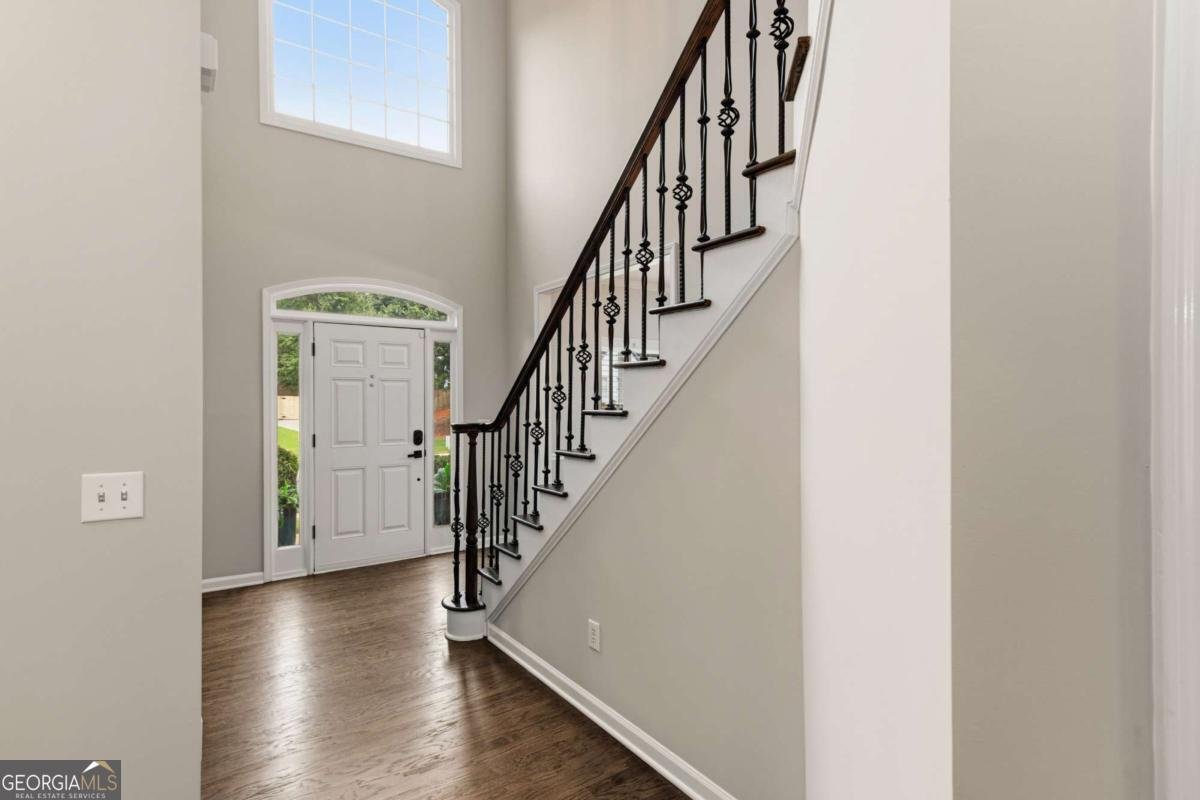 5025 Jonquilla Drive Alpharetta - Photo 6
