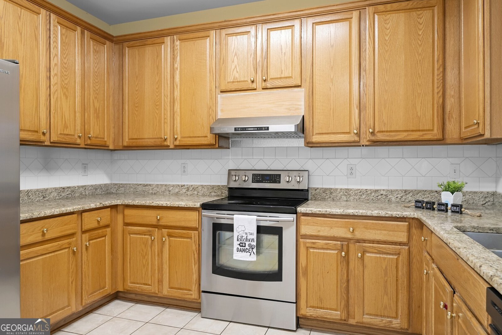 2050 Wildcat Cliffs Way Lawrenceville - Photo 13