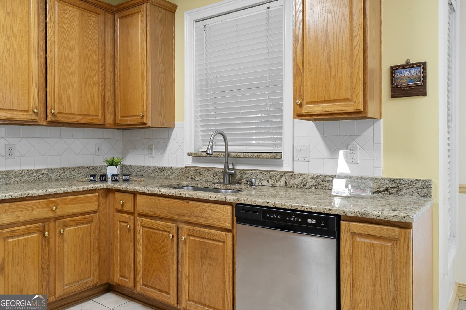 2050 Wildcat Cliffs Way Lawrenceville - Photo 14