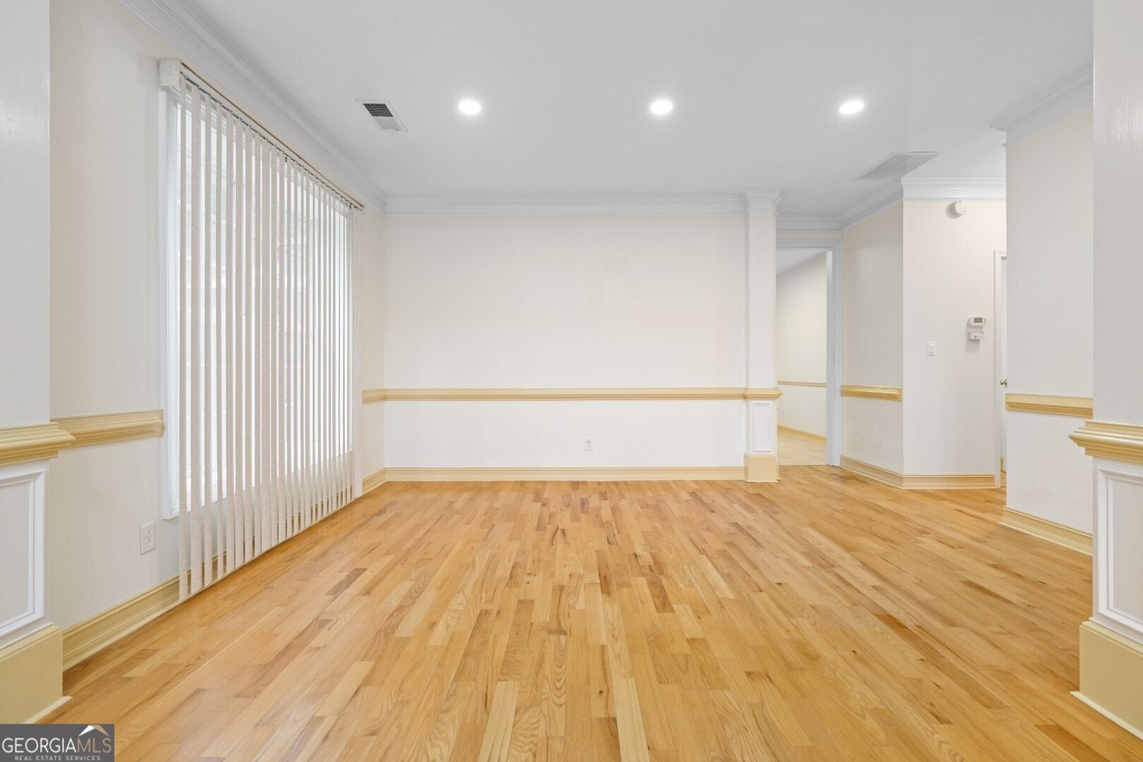 2050 Wildcat Cliffs Way Lawrenceville - Photo 9