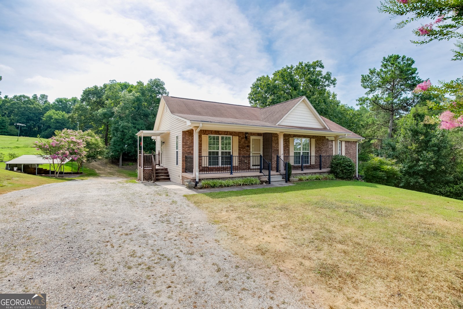 5446 Dahlonega Highway Clermont - main photo