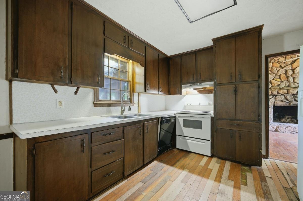 532 Stockwood Drive Woodstock - Photo 11