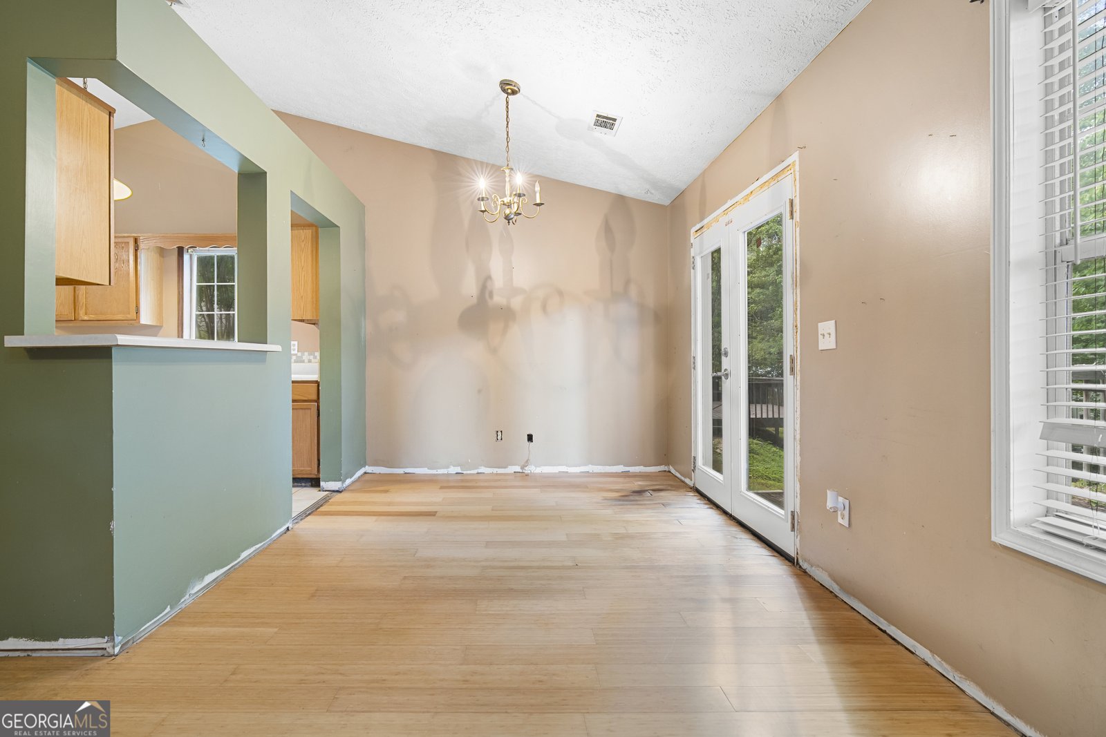 1406 River Landing Way Woodstock - Photo 6