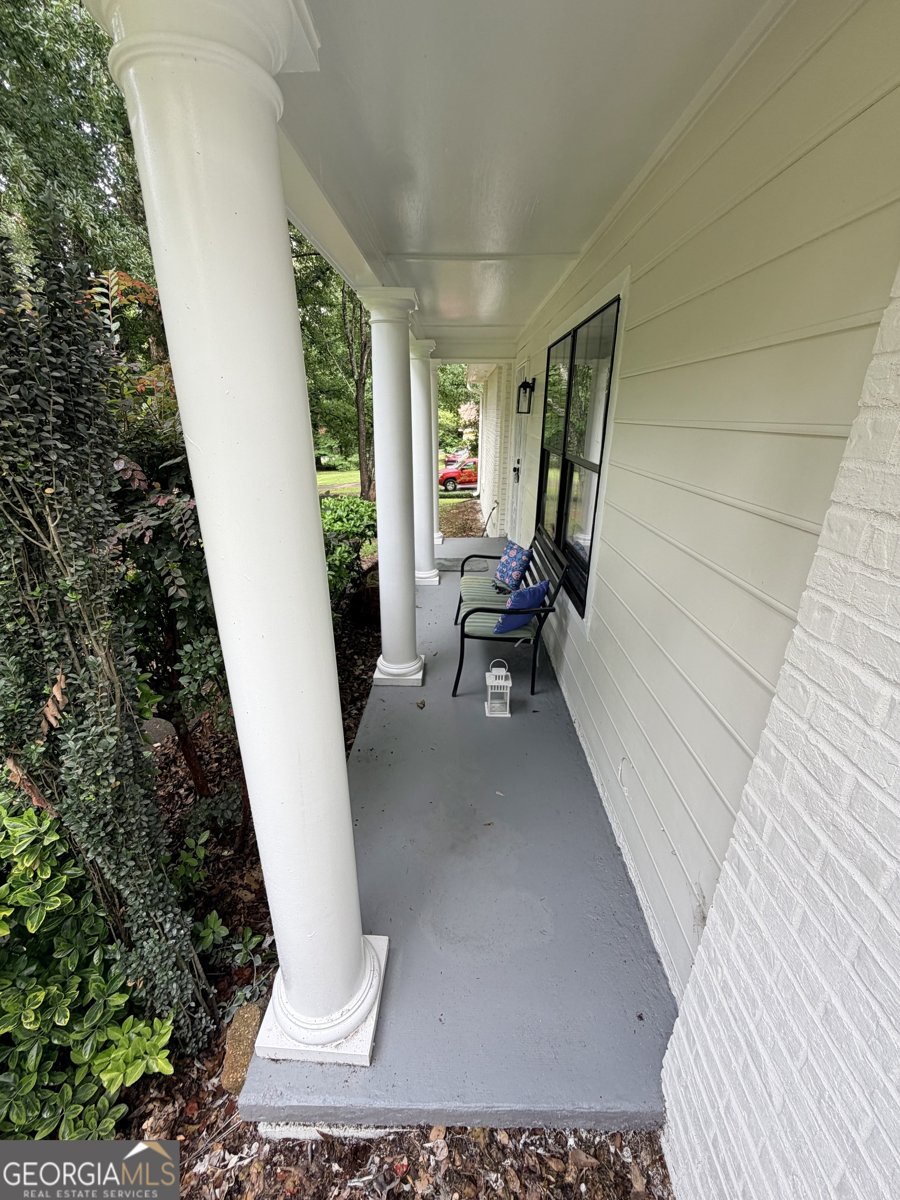 341 Summerwood Lane Stockbridge - Photo 11