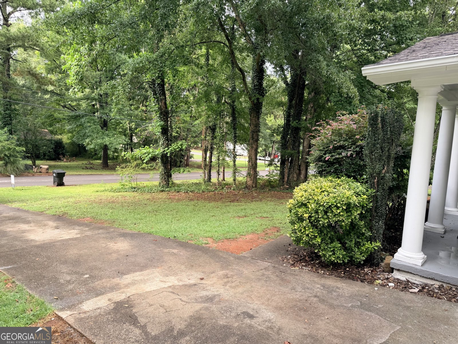 341 Summerwood Lane Stockbridge - Photo 12