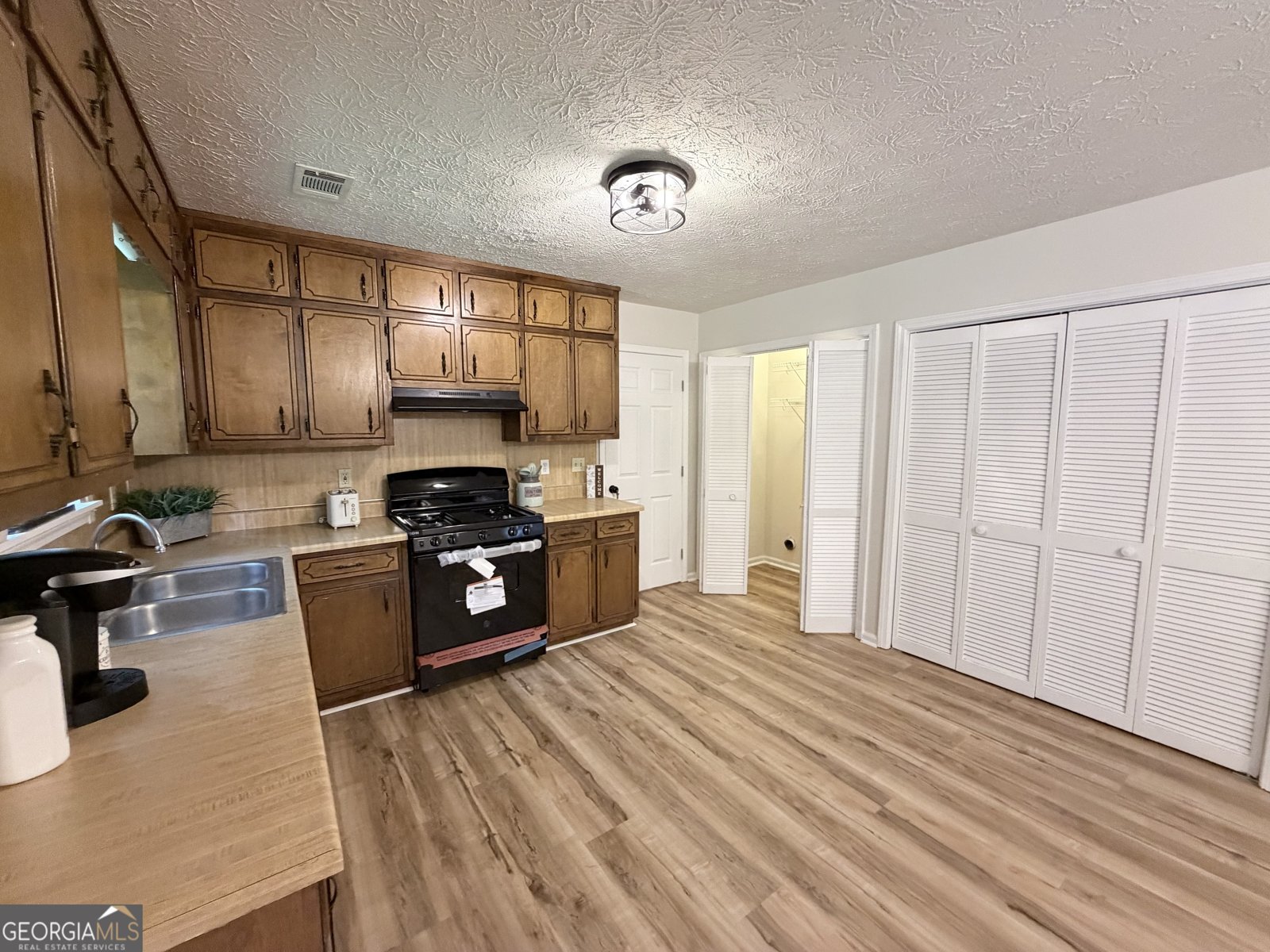 341 Summerwood Lane Stockbridge - Photo 21