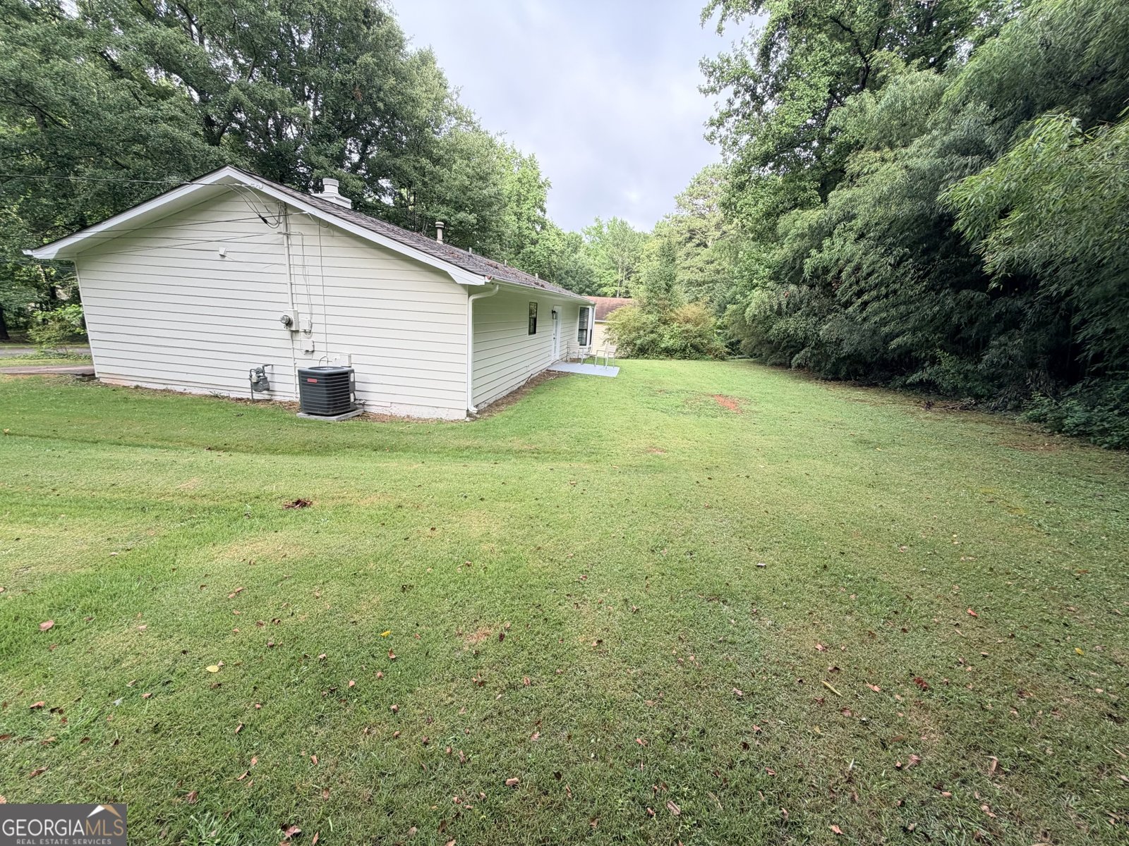 341 Summerwood Lane Stockbridge - Photo 9