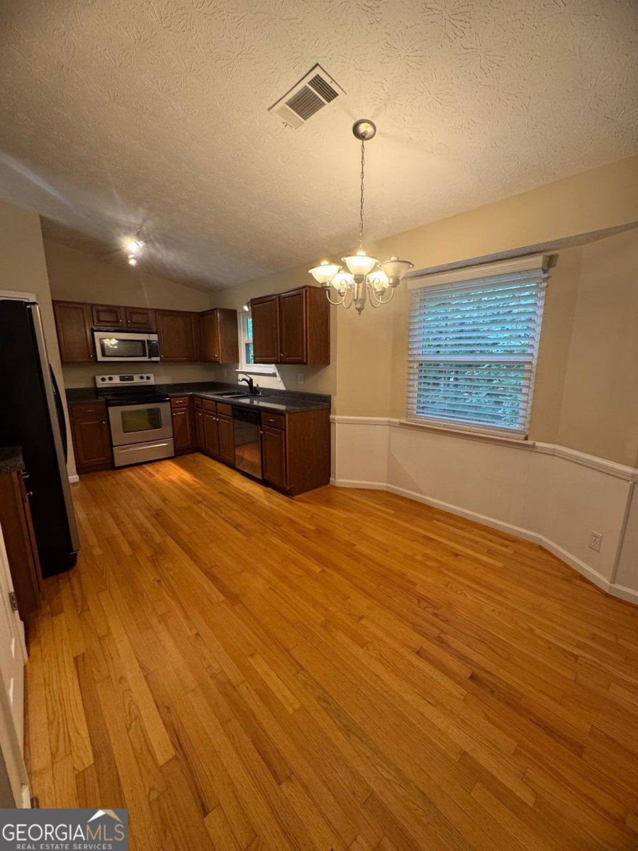 3448 Forest Knoll Drive Duluth - Photo 9