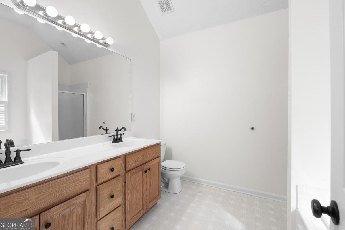 544 Academy Woods Drive Jefferson - Photo 14