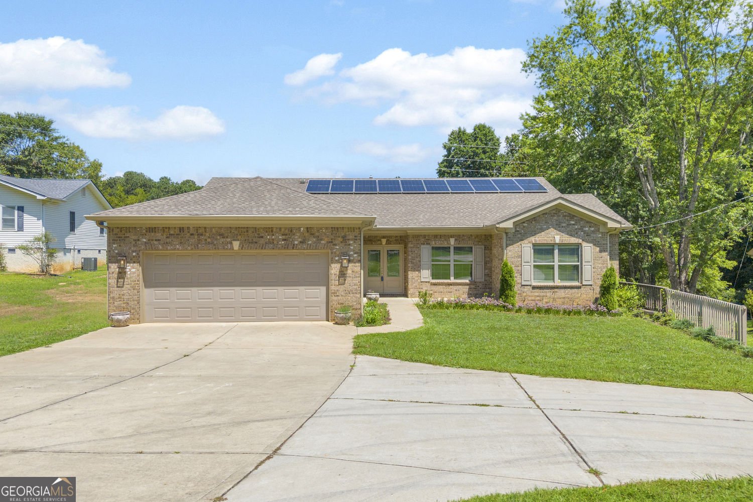 5988 Shadburn Ferry Road Buford - main photo