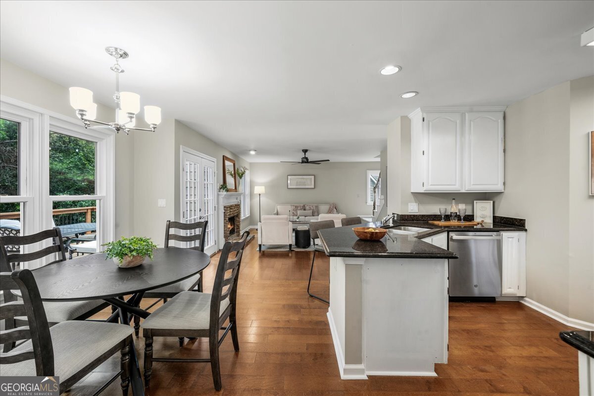 5580 Hillbrooke Trace Alpharetta - Photo 14